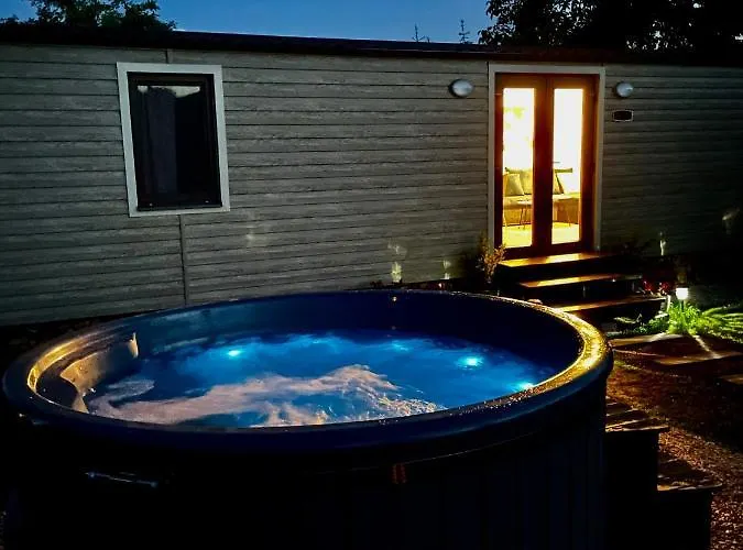 Semesterbostad Domcek Pod Orechom *