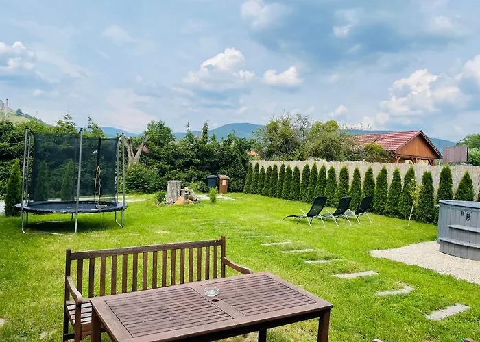 Domcek Pod Orechom Semesterbostad Krásnohorské Podhradie